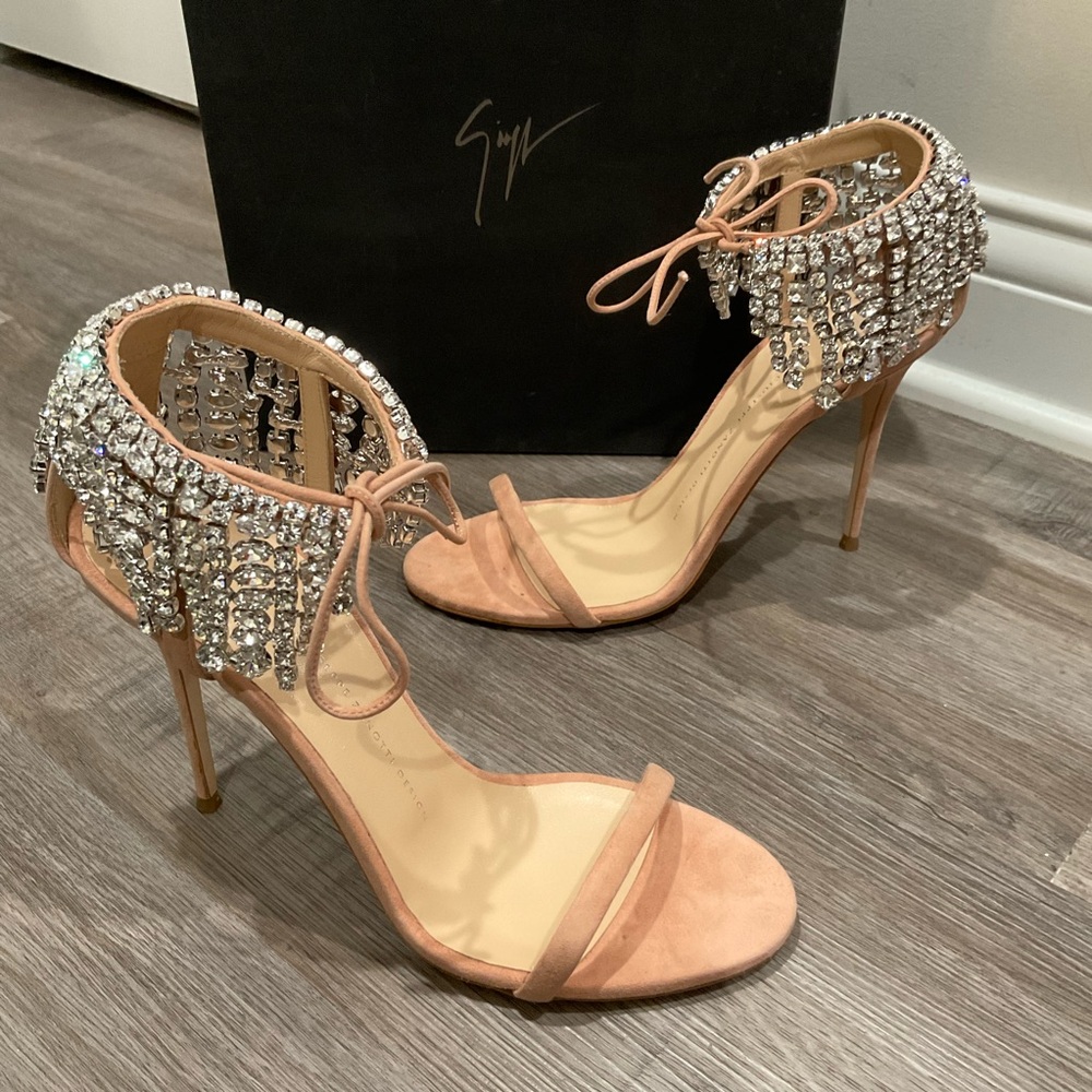 Giuseppe Zanotti Carrie Swarovski Crystal Chandalier Dangle Sandal Heels - Picture 2 of 16